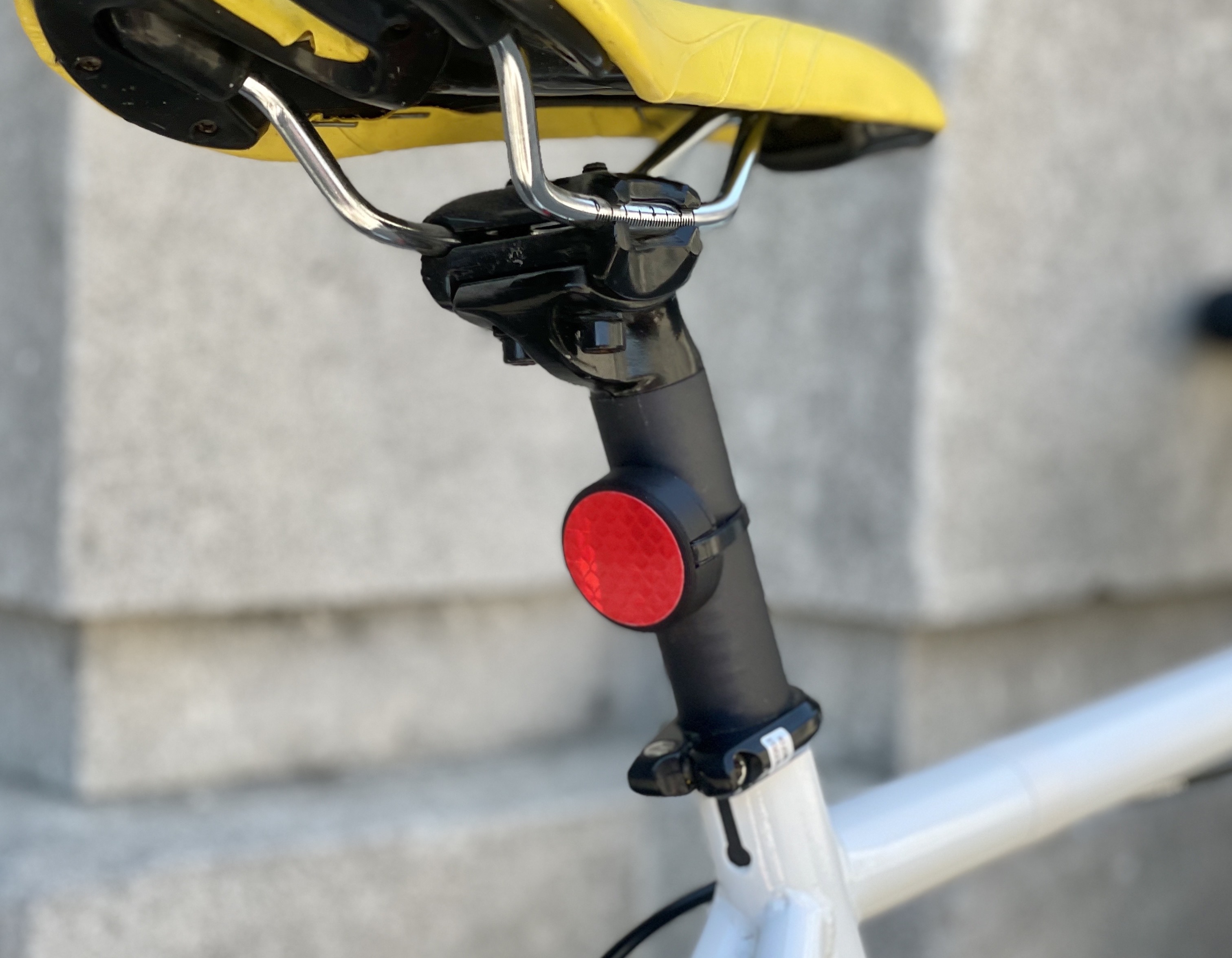 AirTag Bike Mount and Reflector